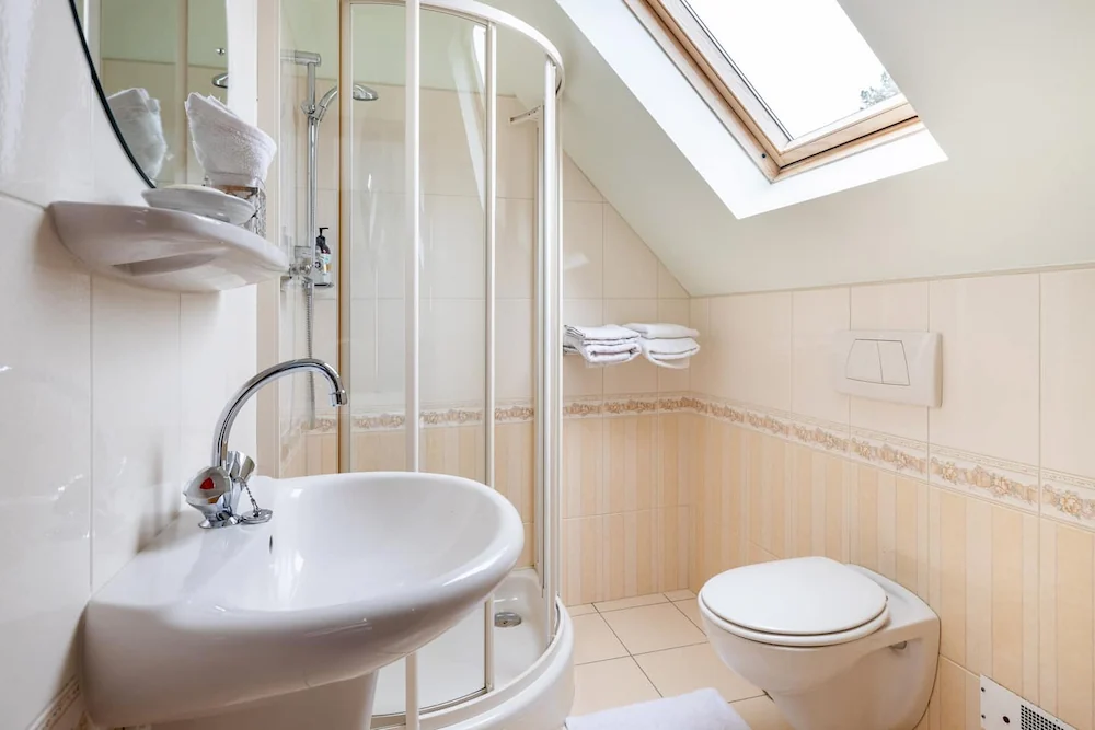 Seal Cottage Vacation With Sea Views (3)